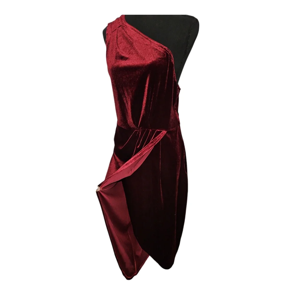 WOMEN'S VELVET WRAP DRESS